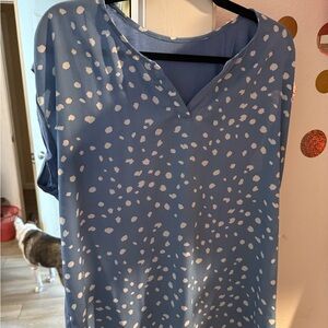 Source Unknown Blue and White Patterned Blouse